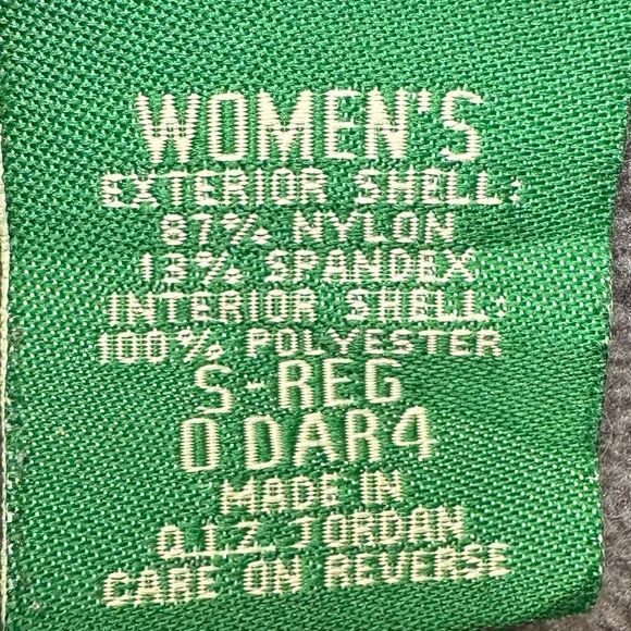 L.L. Bean Zip Up Water Resistant Lined with Fleece - Picture 9 of 11